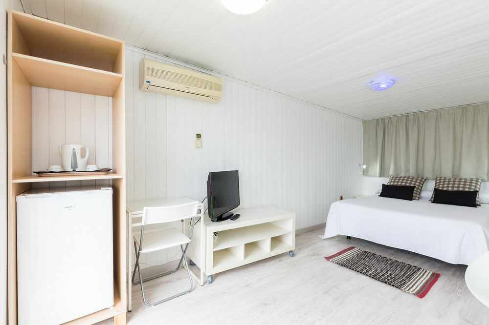 Guadalupe Cozy Inns Torremolinos Bagian luar foto