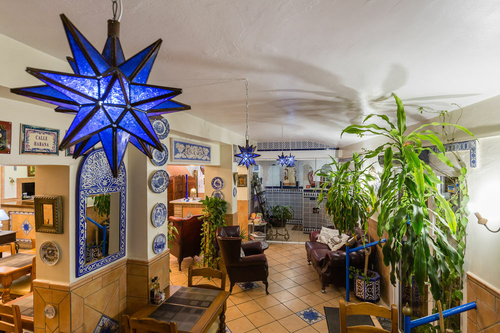 Guadalupe Cozy Inns Torremolinos Bagian luar foto